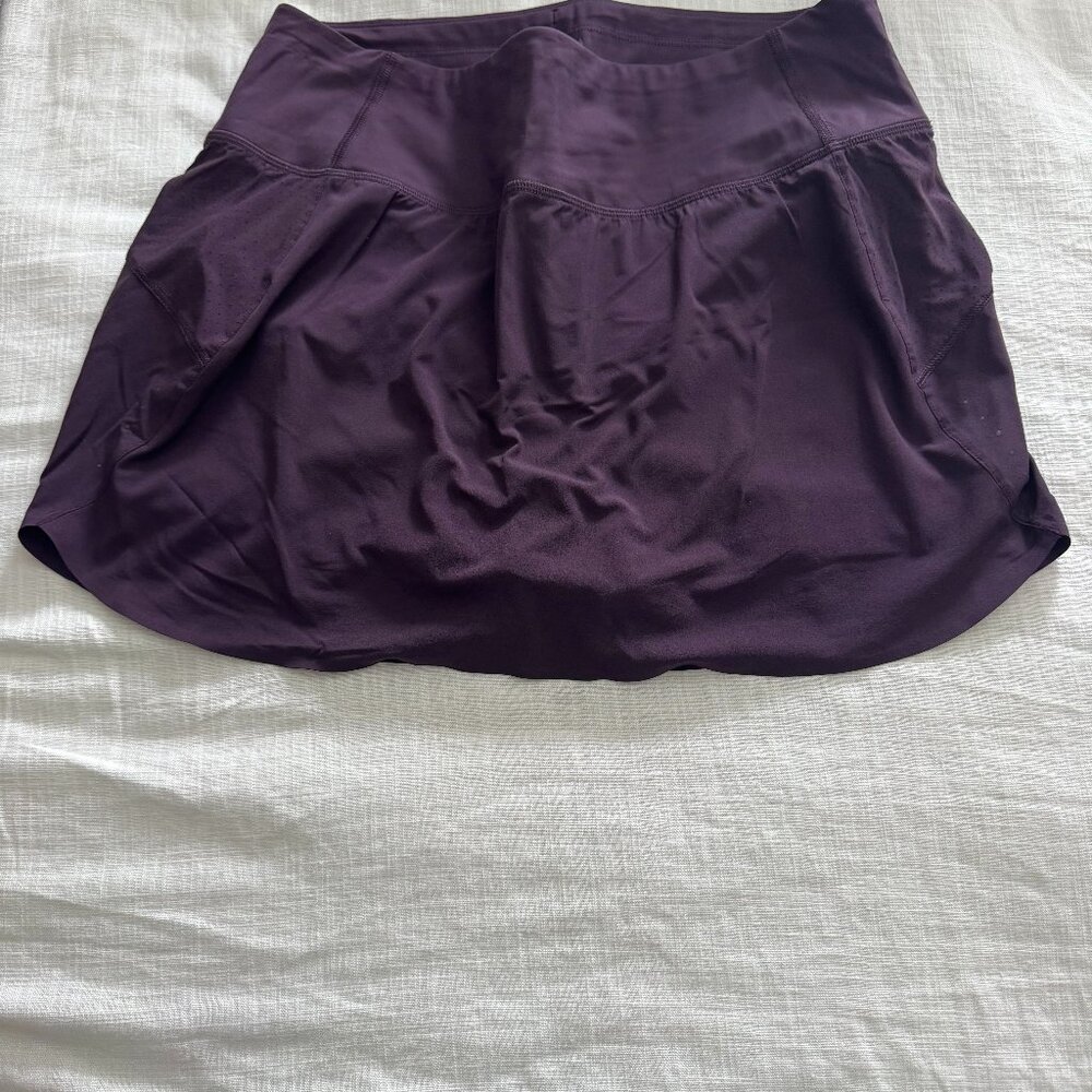 Athleta Run With It Skort Maroon